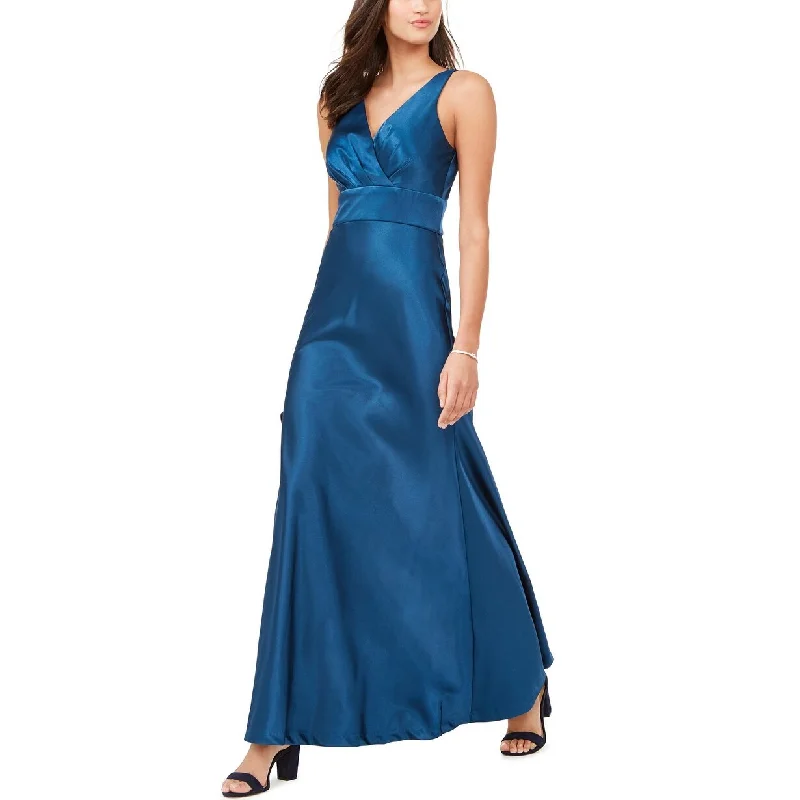 Fashion Touch Nightway Women's Petite V-Neck Satin Gown Dark Blue Size 6