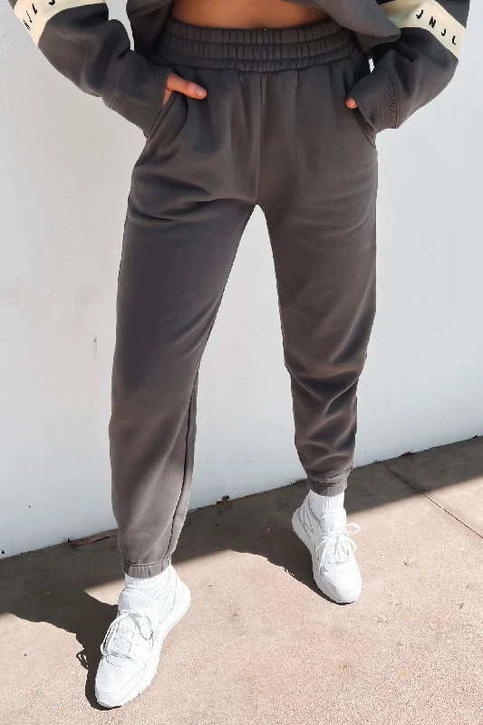 Fashion Comfort Austin Track Pant Charcoal