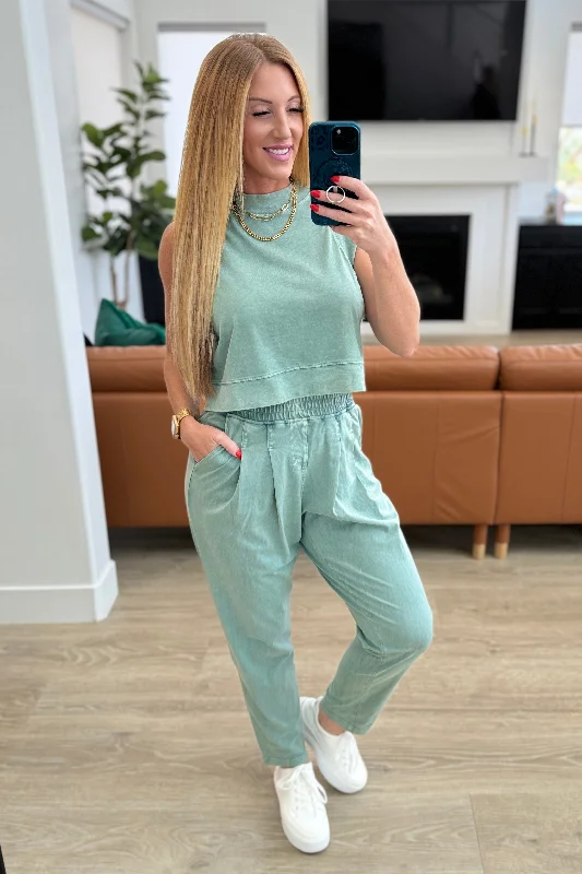 Economic Outlook Limber Up Straight Leg Sweats in Olive