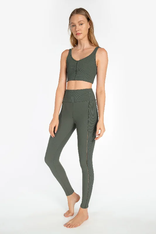 Exquisite Details Rib Block Legging