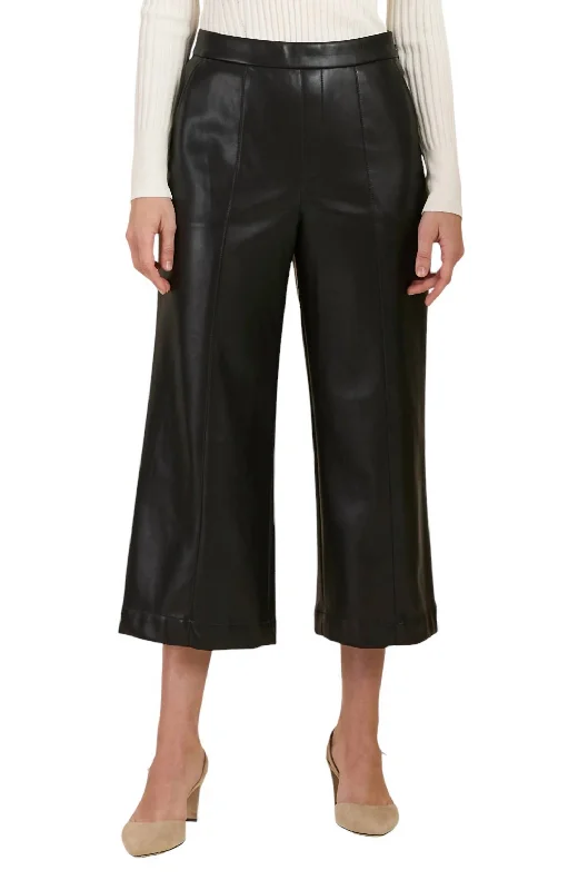 Elegant Outline Payton Vegan Leather Cropped Pant In Black