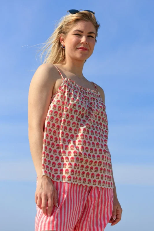 Comfortable down Black Colour - Bcflora Shorts - Pink Stripe