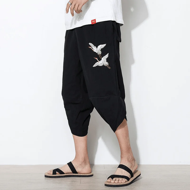 Free And Casual Loose Breathable Cotton Linen Chinese Style Casual Shorts