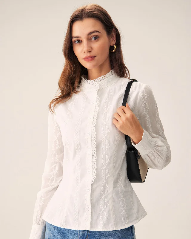Stretch Design White Embroidery Round Neck Shirt