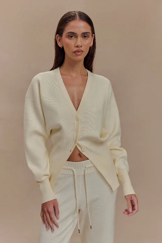 Relaxed Fit Alexia Buttoned Oversized Cardigan - Ivory