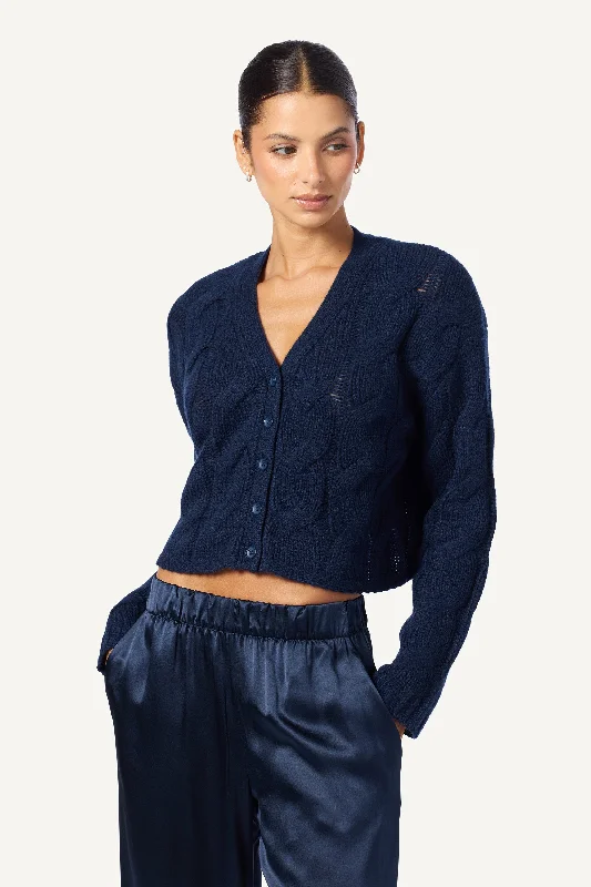 Fashionable and versatile JOLIE V-NECK CROPPED CABLE CASHMERE CARDIGAN   | MIDNIGHT NAVY