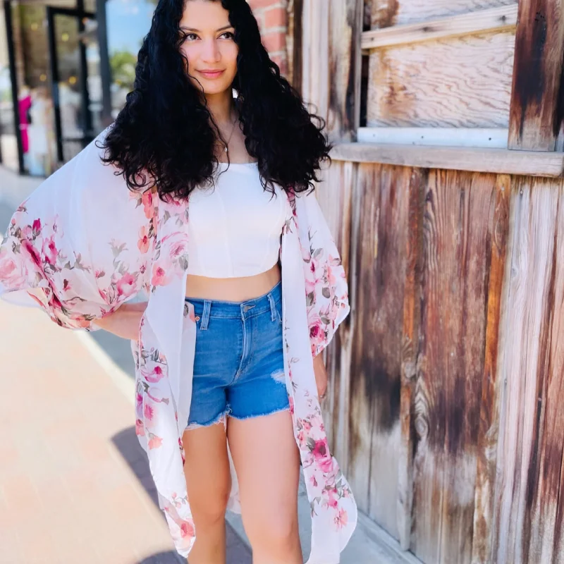 Playful Style Lost In A Dream Floral Kimono