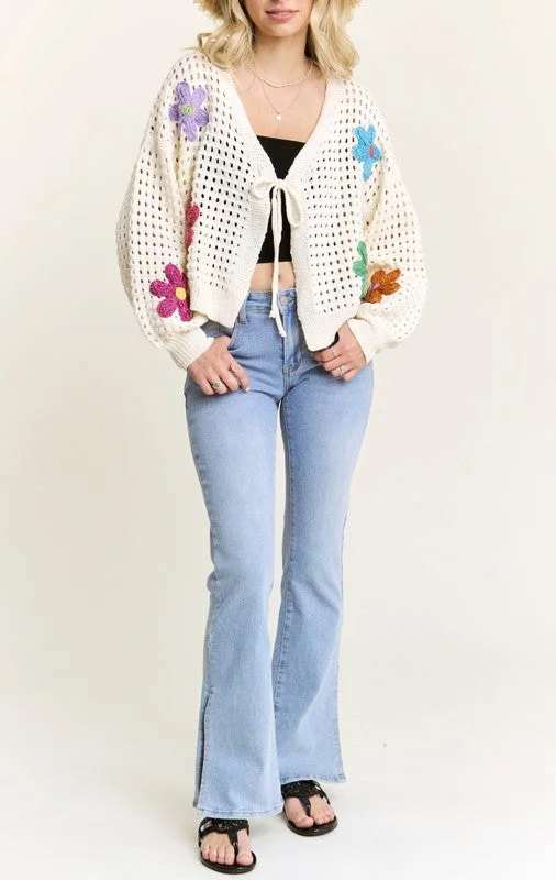 Relaxed And Casual LUREX FLOWER PATCHED CARDIGAN - IVORY