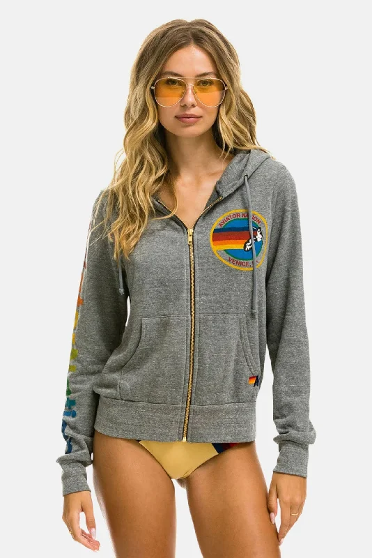Refreshing Design Women's Signature Zip Hoodie Heather Grey