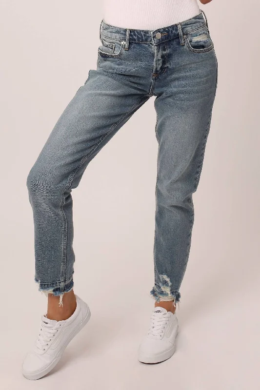 Carefree Style Blaire Slim Straight High Rise Jeans In Blue