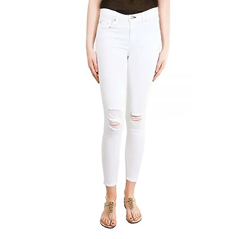 Comfortable And Versatile Skinny Crop Jean In White