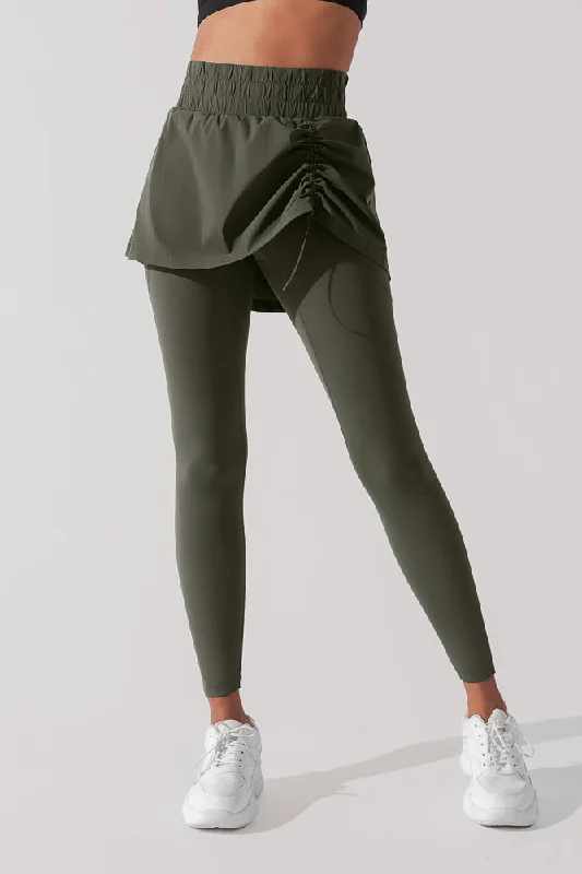 Weekend Style Bungee Sklegging - Climbing Ivy