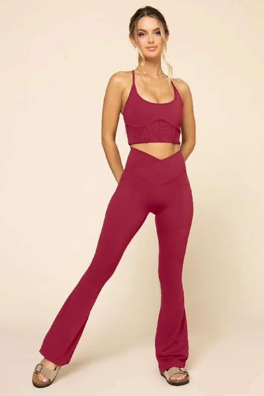 Urban Design Sense Crisscross Hourglass® Flared Leggings with Pockets - Ruby