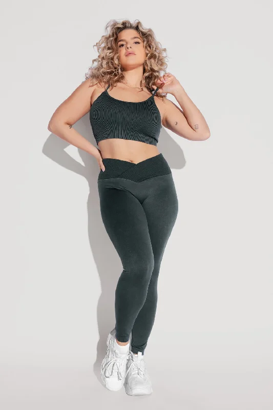 Soft Textures Crisscross Hourglass® Seamless Legging - Magical Forest
