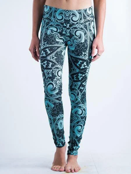 Must-have For Autumn And Winter Teal Mandala Leggings