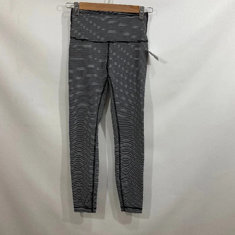 Athletic Leggings By Lululemon In Black & White, Size: 4