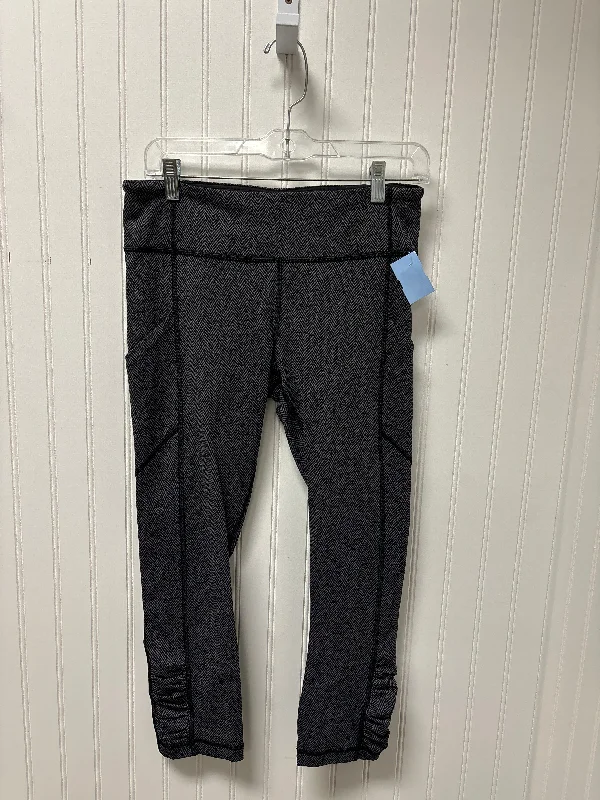 Refreshing Design Athletic Leggings By Lululemon In Grey, Size: M