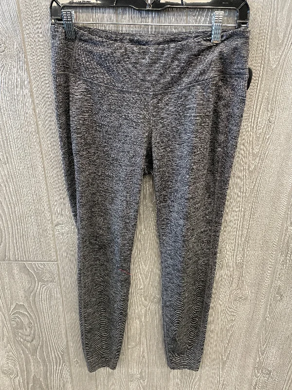 Elegant Outline Athletic Leggings By Old Navy In Grey, Size: L