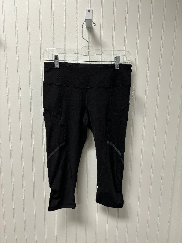 European Plan Athletic Leggings Capris By Lululemon In Black, Size: S