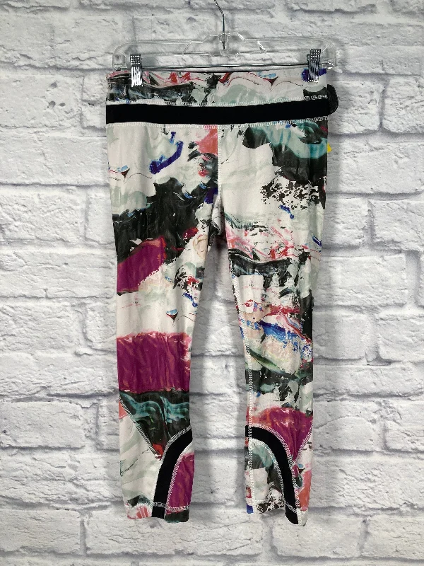 British Style Athletic Leggings Capris By Lululemon In Green & White, Size: S