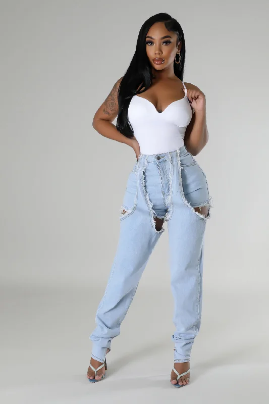 Weekend Style Flirty Flutter Pants