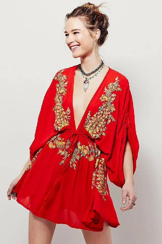 Leisure Sports Retro Embroidered Deep V Sleeved Boho Style Mini Dress - Red