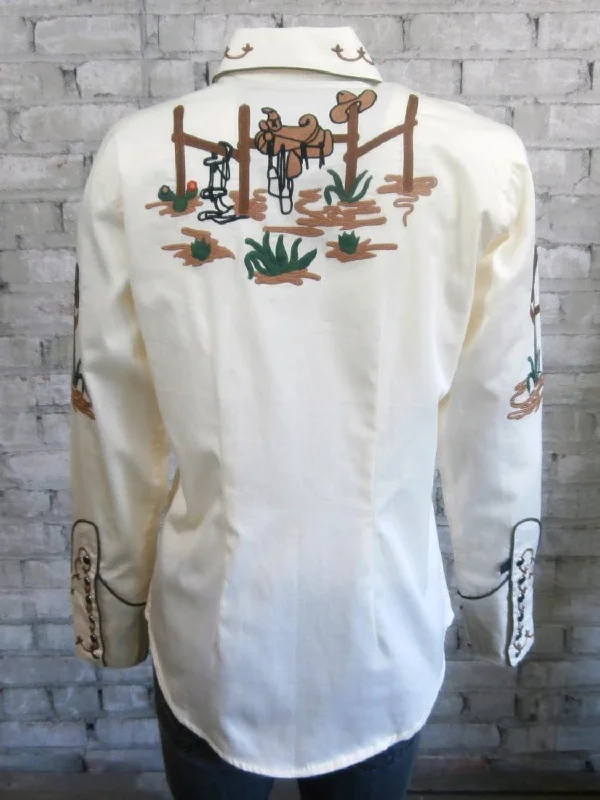 Free And Casual Rockmount Womens Ivory 100% Cotton Vintage Cactus & Boots L/S Shirt