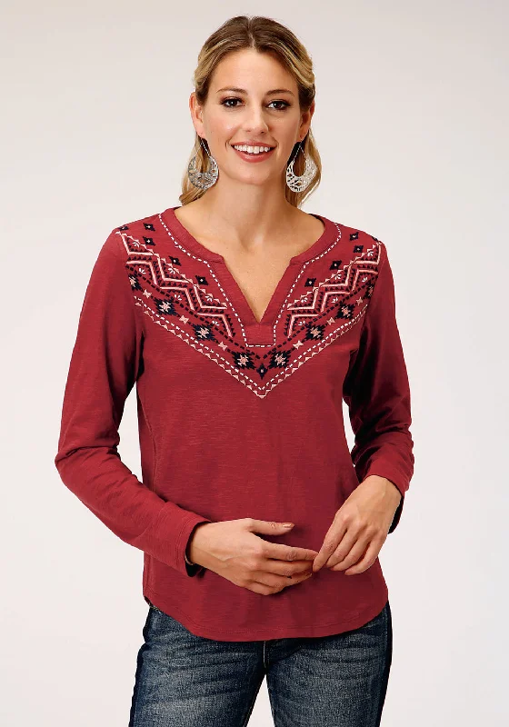 Comfortable And Versatile Roper Womens Bandana V-Notch Rust 100% Cotton L/S Tunic