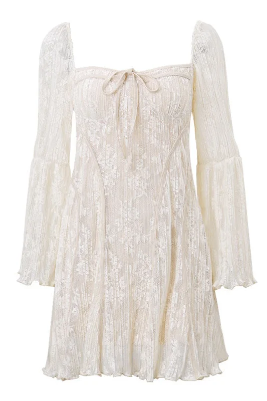 Casual Wear Vintage Tie Neck Bell Sleeve Pleated Floral Lace Fishtail Mini Dress - Beige