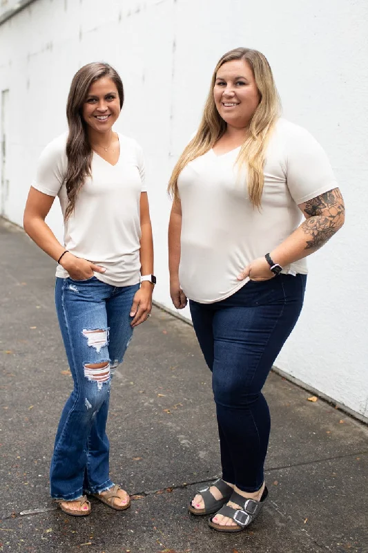 French Style Beige Basic Vneck Tee (SM-3X)