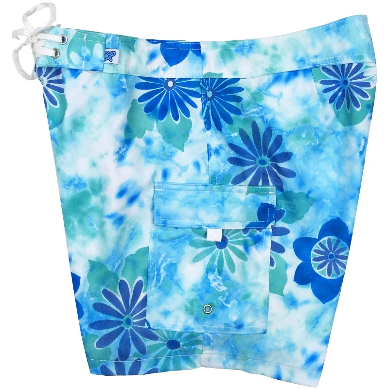 Comfortable And Simple "Painted Desert" Womens Board Shorts - Regular Rise / 7" Inseam (Aqua) Comfortable And Simple "Painted Desert" Womens Board Shorts - Regular Rise / 7" Inseam (Aqua)